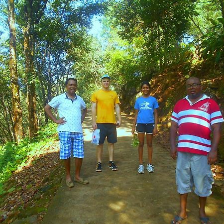 Sapphire Holiday Resort Ratnapura Ngoại thất bức ảnh