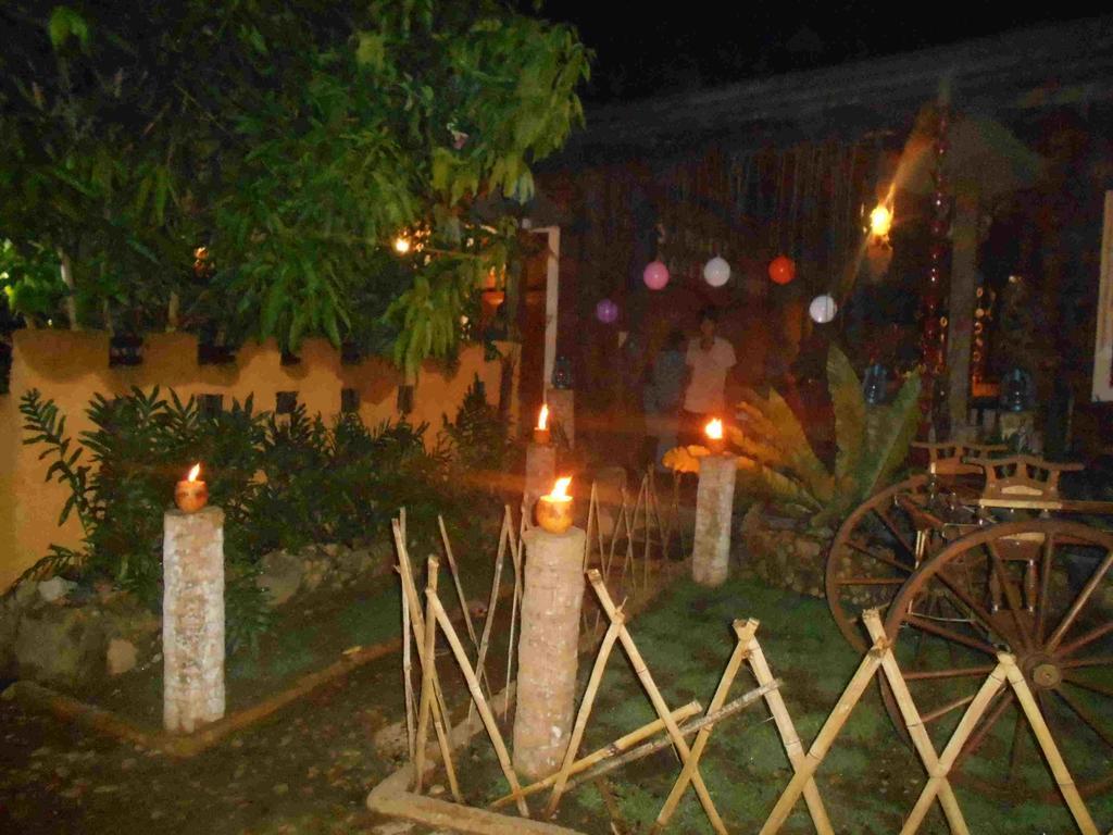 Sapphire Holiday Resort Ratnapura Ngoại thất bức ảnh