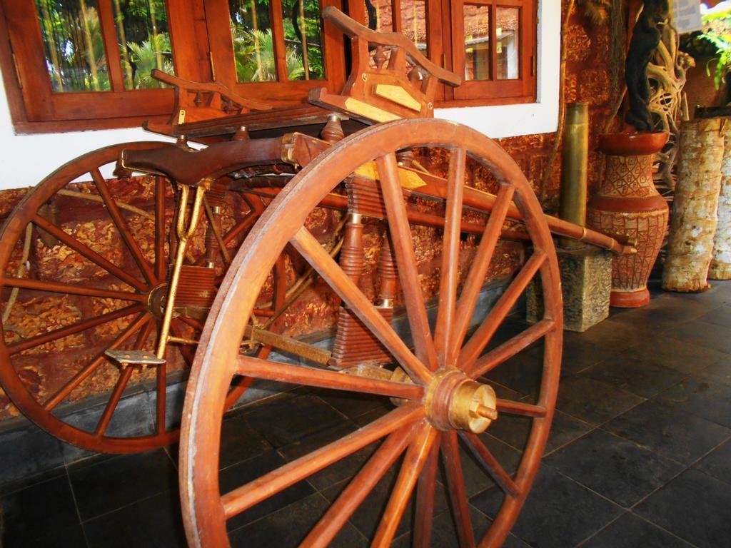 Sapphire Holiday Resort Ratnapura Ngoại thất bức ảnh