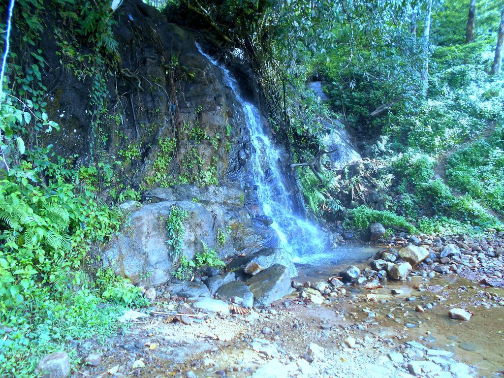 Sapphire Holiday Resort Ratnapura Ngoại thất bức ảnh