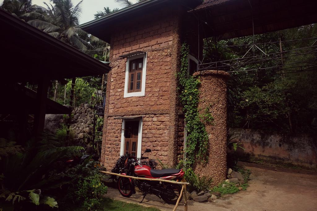 Sapphire Holiday Resort Ratnapura Ngoại thất bức ảnh